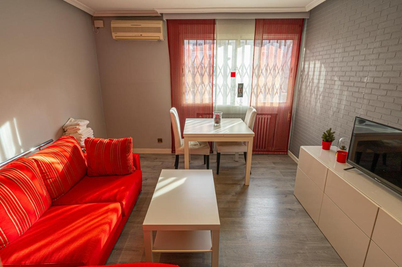 Apartamento Bonito, Practico Y Muy Bien Comunicado Madri